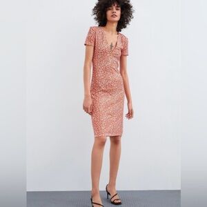 ZARA Red Orange Daisy Floral Print V-Neck Button Front‎ Bodycon Midi Dress Small